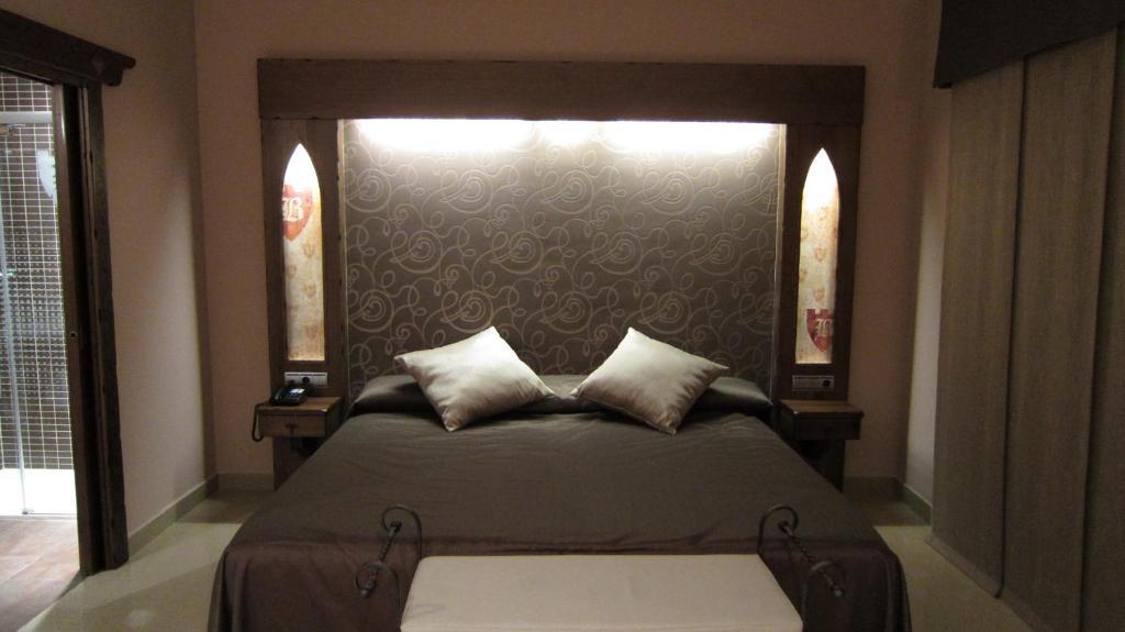 Hotel La Brasa เบเลซ เด เบเนาดาญา ห้อง รูปภาพ